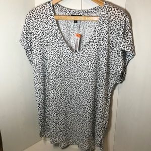 Leopard Print V-Neck Top